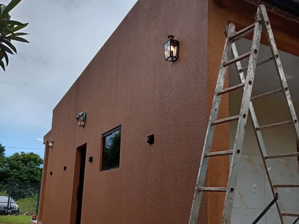 Fachada texturizada en terracota, foto tomada por el cliente Humberto Rodríguez